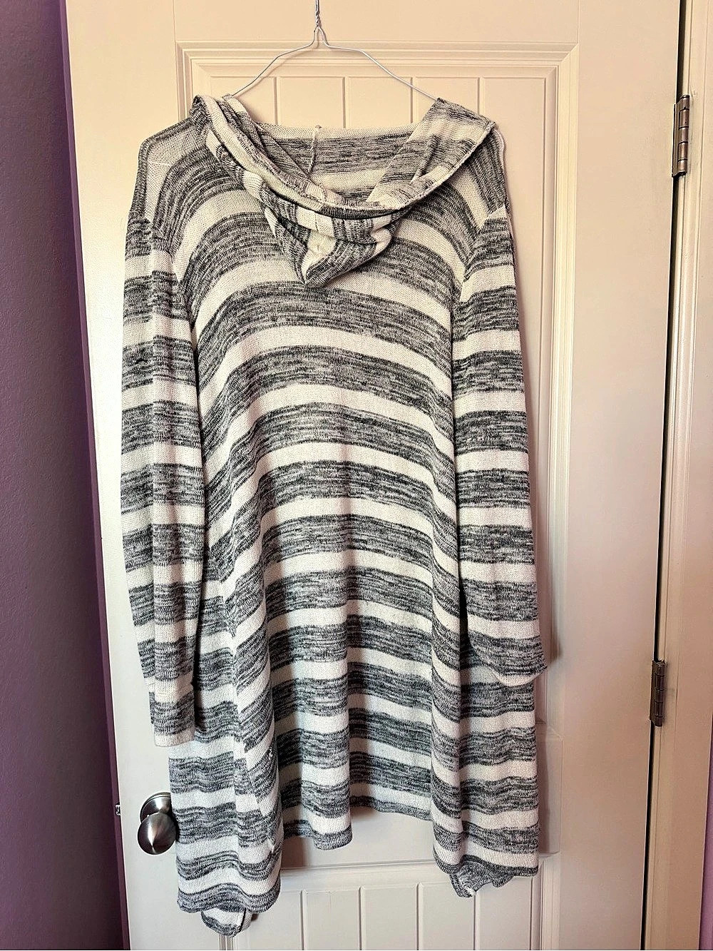 Postmark Striped Cowl Neck Cardigan in Gray & White Size Large Like